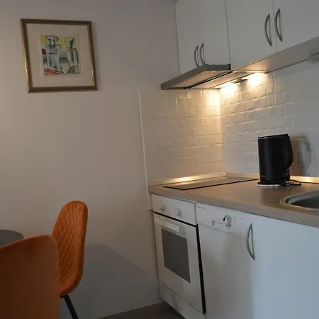 Two Bedroom Romeo With Hot Tub And Sea View Дубровник